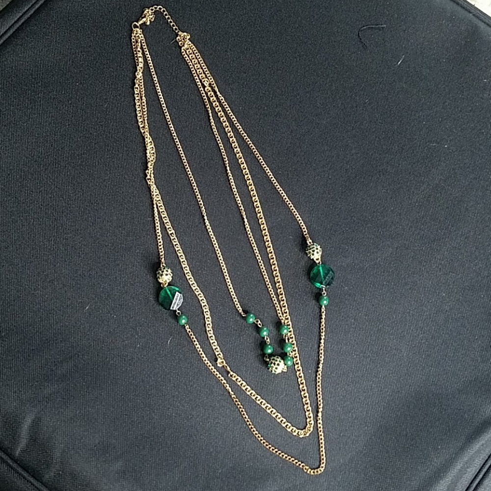 Green and gold necklace